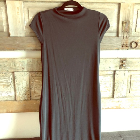 Black Sheath Dress - Picture 1 of 4